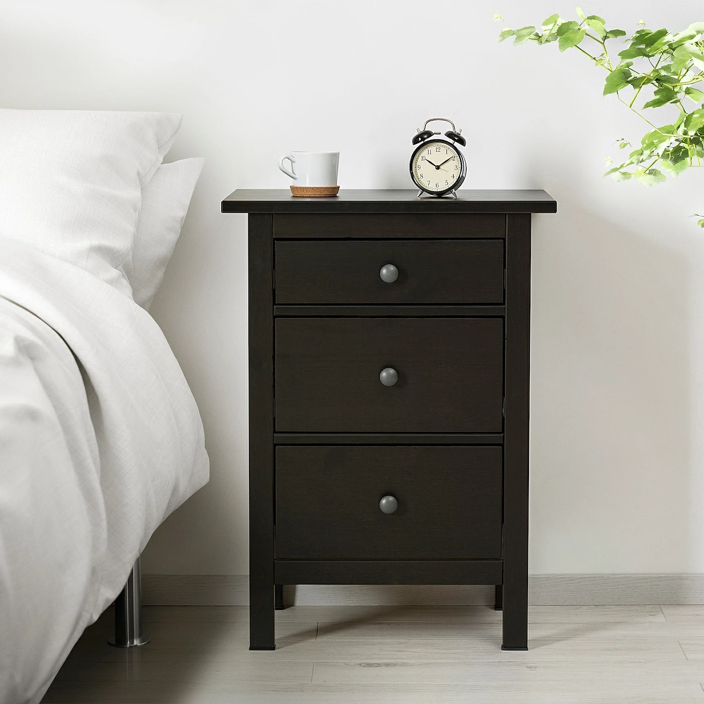 Best Sale 😀 IKEA HEMNES 3drawer Chest Blackbrown 22 7/8x31 1/8 " 🎉 2 Best Sale 😀 IKEA HEMNES 3drawer Chest Blackbrown 22 7/8x31 1/8 " 🎉 - Image 2